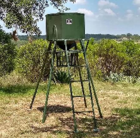 T Hanger Rhino 800 Pound Spin/Protein Feeder With Platform & Ladder