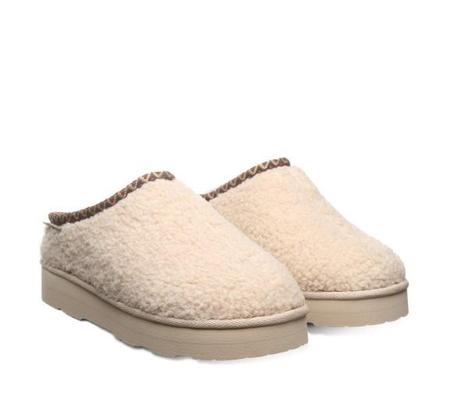 Bearpaw Women's Snuggle Martis Shoe - Oat