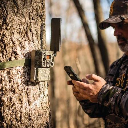 Browning Trail Camera Defender Wireless Vision Pro HD